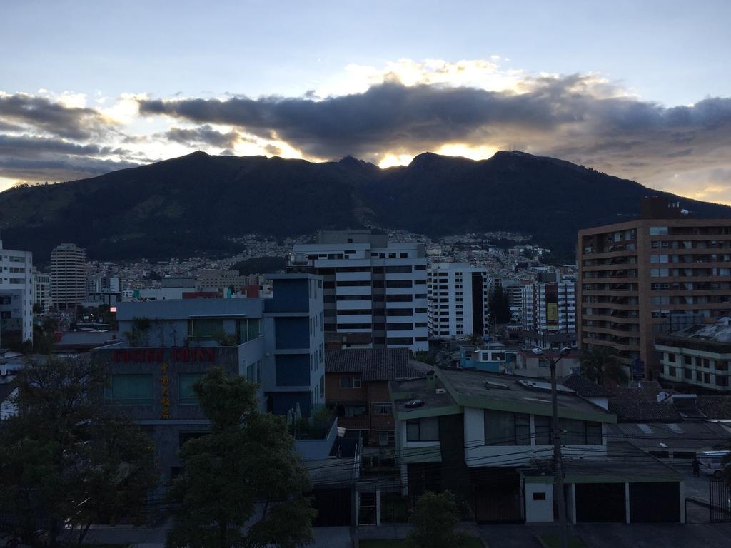 El Hostelito Quito Exterior photo